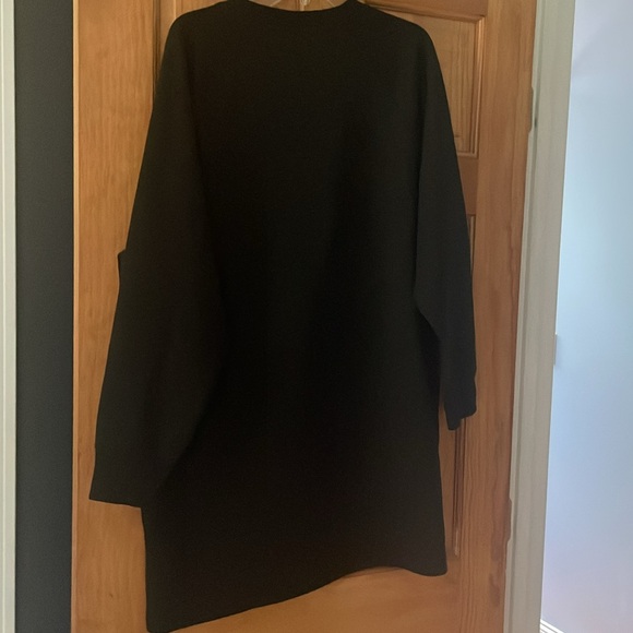 H&M Basics Sweater Dress l Medium - Picture 2 of 4